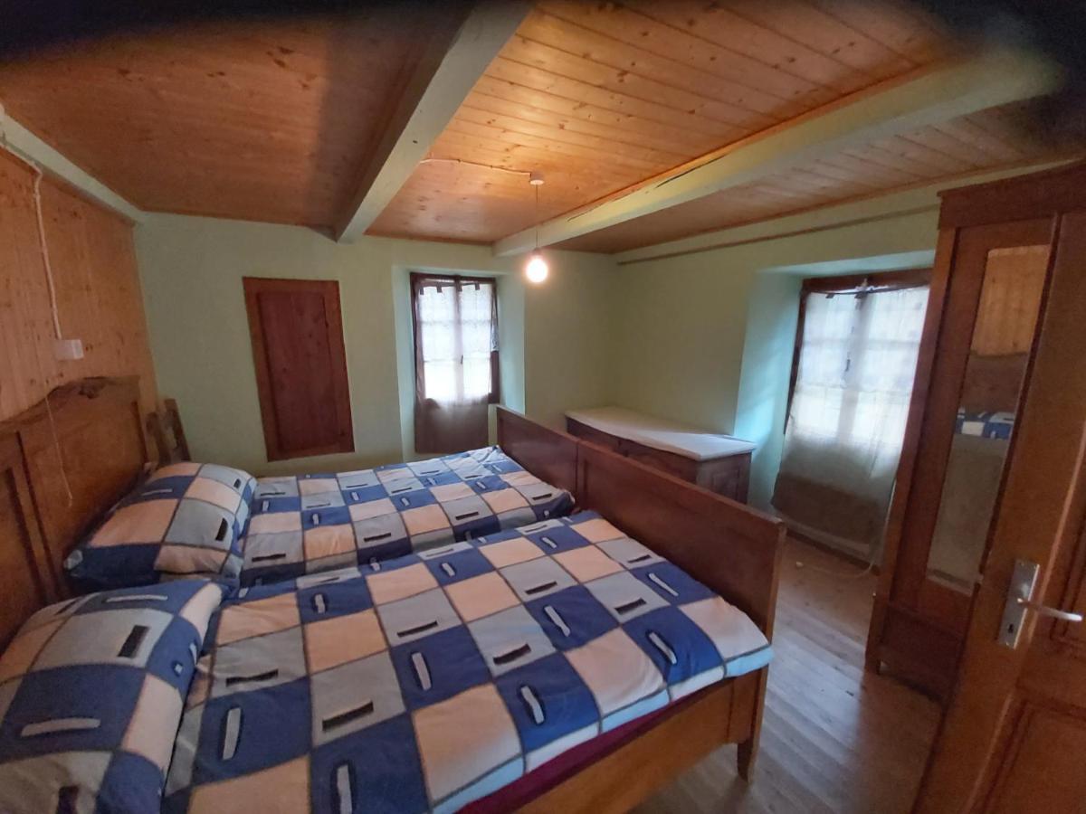 Tepilanti Villa Cerentino Екстериор снимка